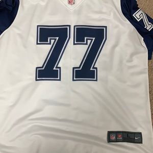 Tyron Smith Jersey